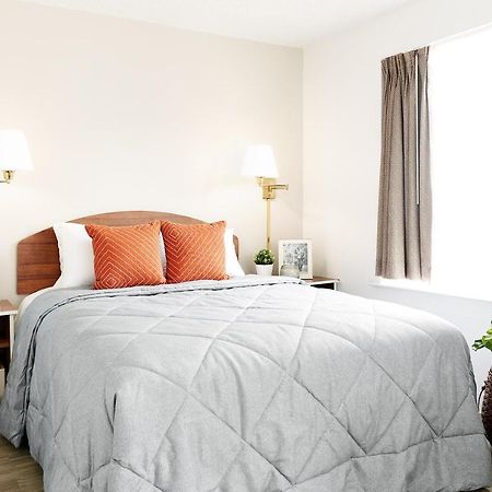 Intown Suites Extended Stay Chicago Il - Oakbrook Villa Park Exterior foto